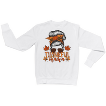 Load image into Gallery viewer, Thankful Mama sweatshirt, Thanksgiving sweatshirt, Mama sweatshirt, Fall sweater, Cozy season sweatshirt, Winter clothing, Outerwear.